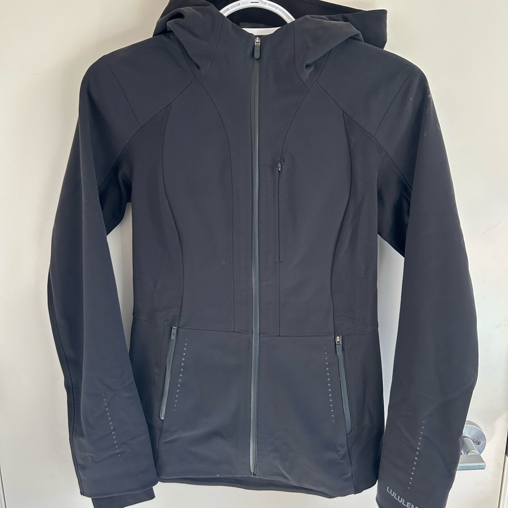 NWOT lululemon cross chill jacket